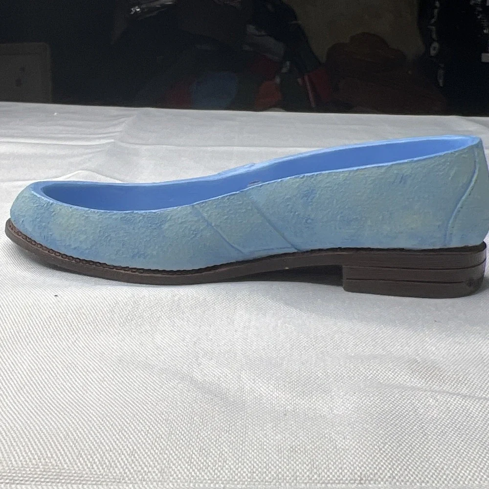 1997 Vandor Elvis Presley Blue Suede Shoe Replacement Base Bottom Only